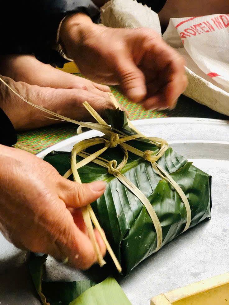 Gói bánh tét